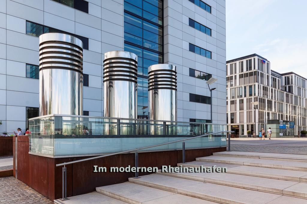Airport Hotel Karsten โคโลญ ภายนอก รูปภาพ